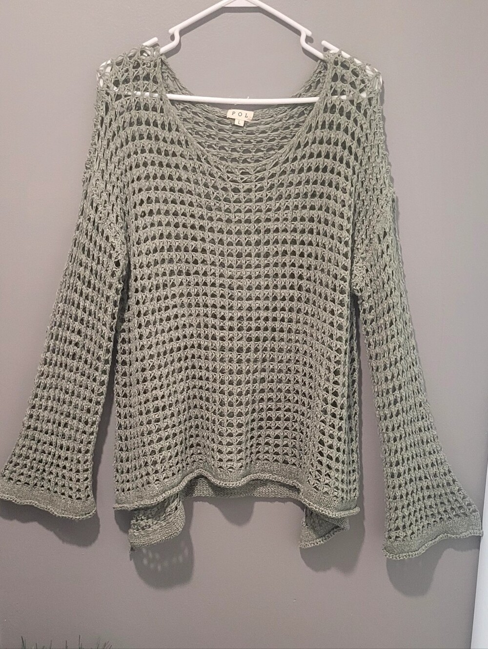 POL Open Weave V-Neck Crochet Sweater in Sage Green Sz L